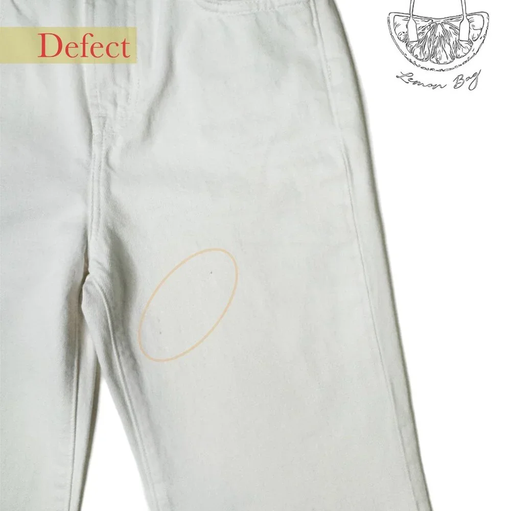 J Brand / High Rise Wide Cropped Jeans / Size 24 / White - Picture 7 of 7